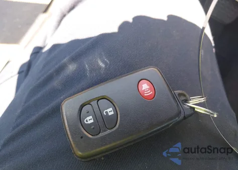 2014 Toyota Prius Two z USA, uszkodzony, nr VIN JTDKN3DU9E1837596